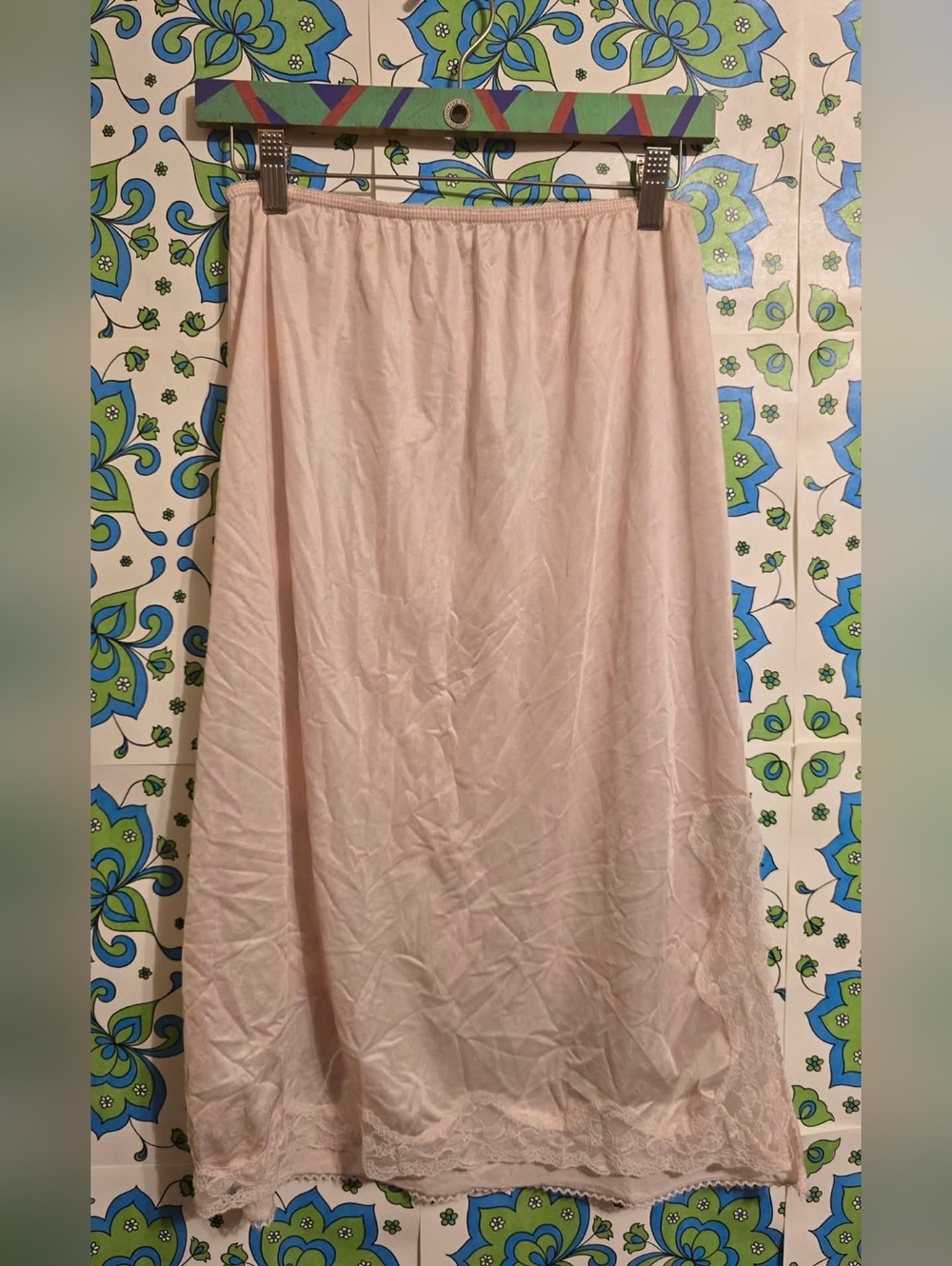 Vintage | Light Pink Lace-Hem Midi Slip Skirt